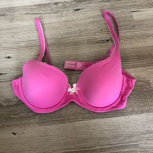 Victoria’s Secret bra